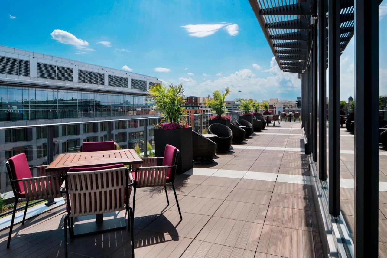 Courtyard By Marriott Washington Downtown/Convention Center Hotel Exterior photo